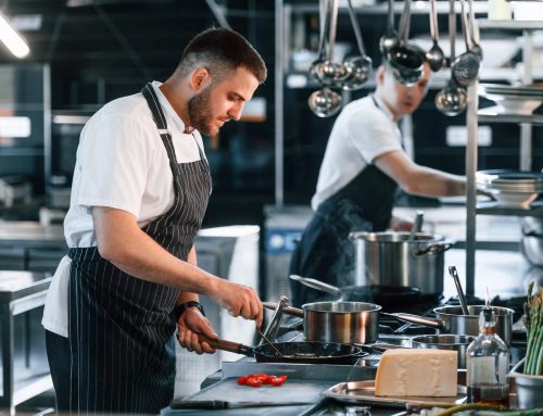 10 Common Food Safety Mistakes Made in Restaurant Kitchens